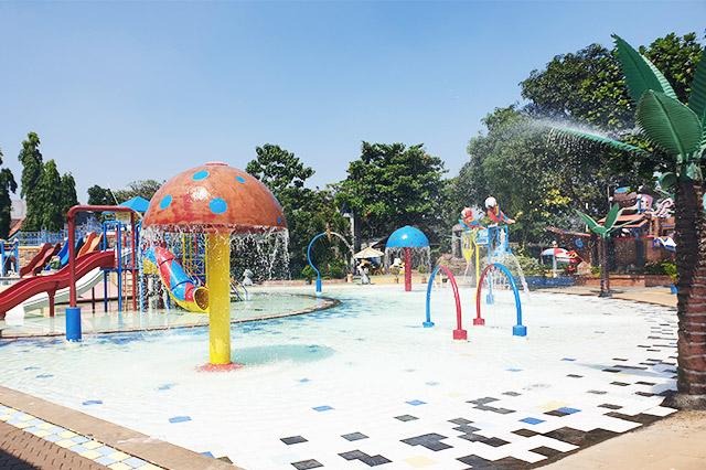 kalindo land - Kolam Berenang