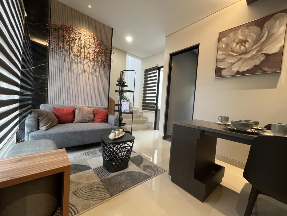 kalindo land - show unit